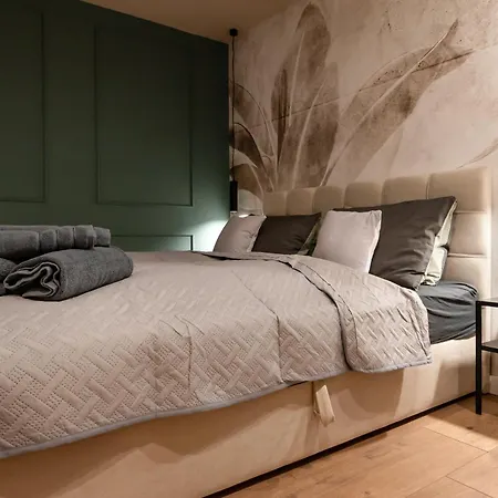 Apartment Asti Gold *