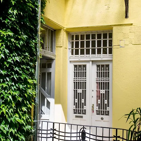 Hotel de apartamente Karma Boutique