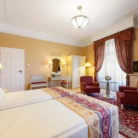 Danubius Astoria Center Szálloda