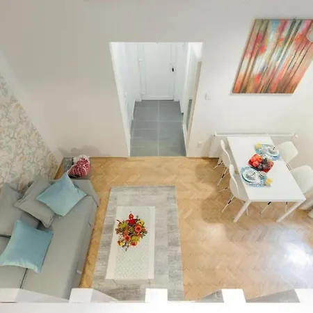 Apartment Nagymezo Gallery