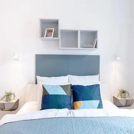 Excellent Location Lovely With Ac Apartamento