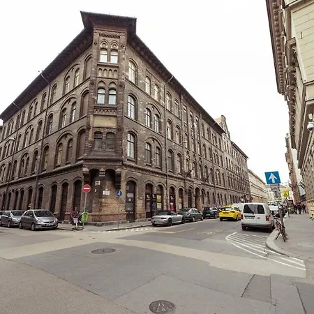 Excellent Location Lovely With Ac Apartamento Budapeste