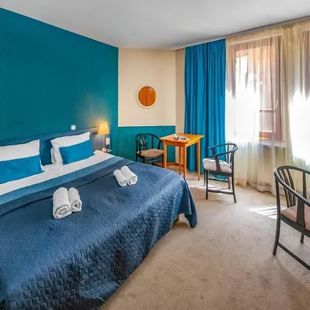 Corvin Aparthotel