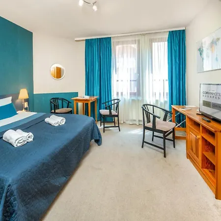 Corvin Aparthotel *