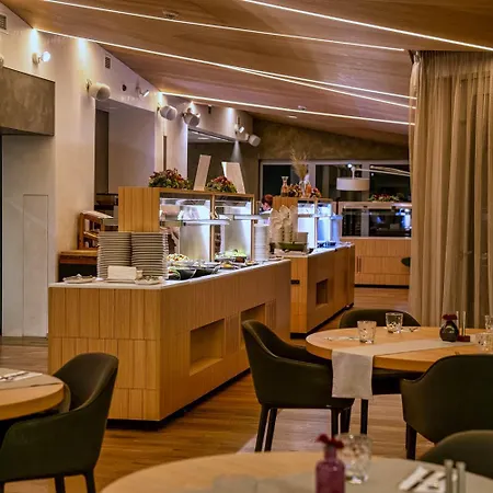 Normafa Hotel 4*