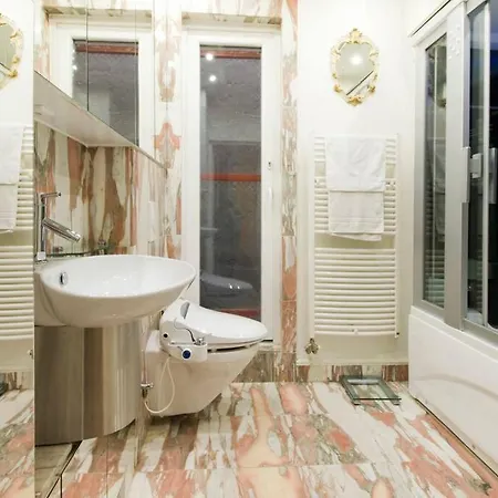 Apartment Ultimate Panorama Luxury! Budapest