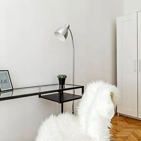 Apartment Cozy 4 Bedroom Overlooking The Basilica *