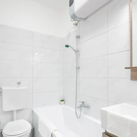 Апартаменты Very Central New Comfy Studio Loft