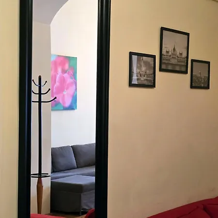 Urban Nest