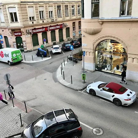 Sleep'n Budapest