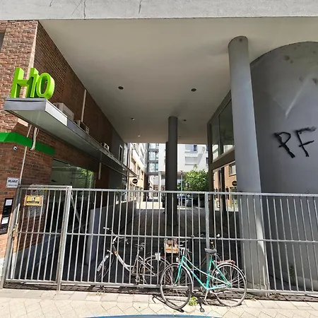 Free Parking- Gellert View 4ppl Apartment