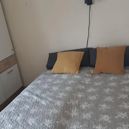 Apartman Etele *