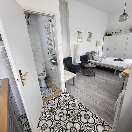 Virag * Budapest