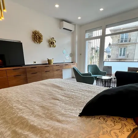 Apartment Golden At Erzsebet Bridge Budapest