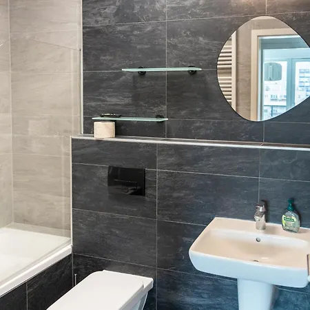 Apartman Waterfront Buda Hills Views&free Parking Budapest