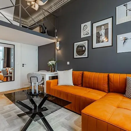 Xiii Shades Pink Flamingo Apartman