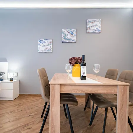Apartment Free Parking Coco Elegant 4ppl Ac *