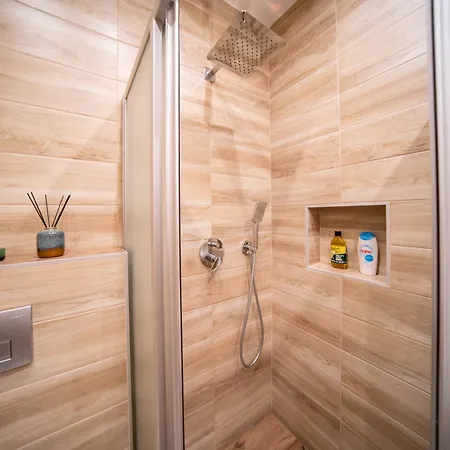 Apartment Free Parking Coco Elegant 4ppl Ac