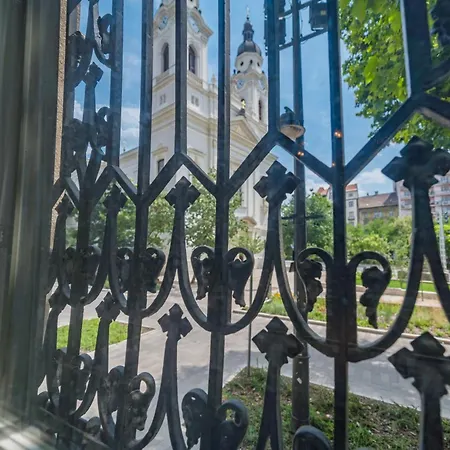 Zoya Luxury Budapest
