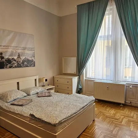 Dob Apartment *