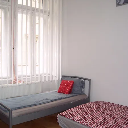 Hostel Universal