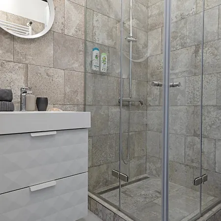 Apartament Center Industrial *