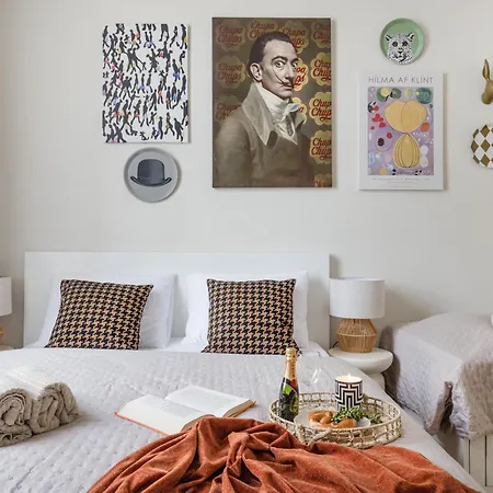 Oasis - Modern Charm, Timeless Comfort Apartment