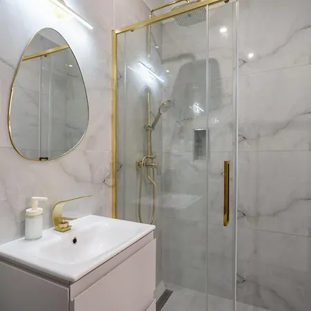 Apartment D26 - Opera Retreat - Location By Bqa