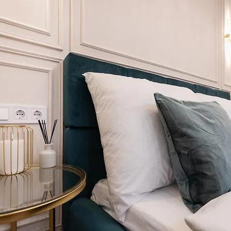 Apartment Kiraly 33 - Hidden Gem - Location By Bqa