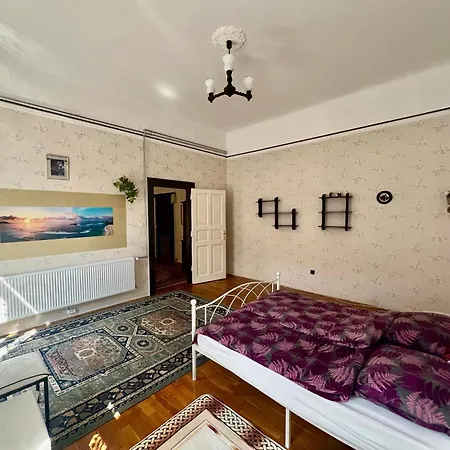 Apartment Center