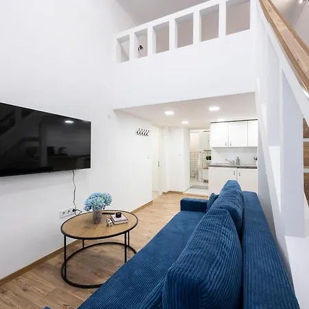 Charming Grand In The Heart Of Apartment *