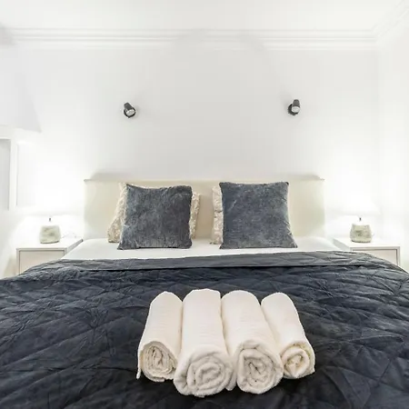 Charming Grand In The Heart Of * Budapest