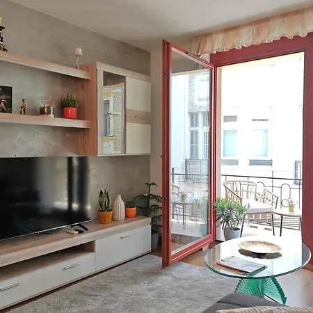 Leda By Nw * Budapest