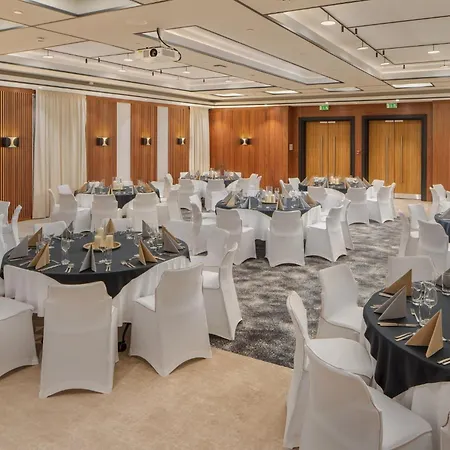 Crowne Plaza By Ihg Budapest