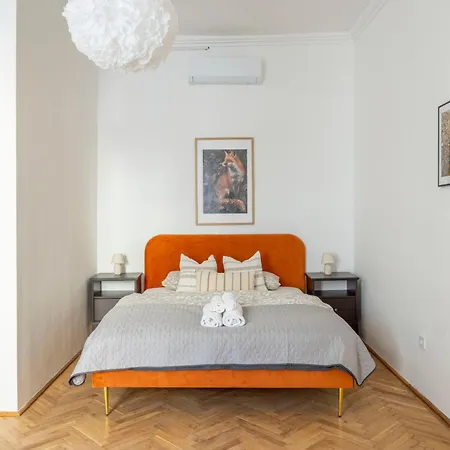 Apartment Cozy & Located W' Terrace