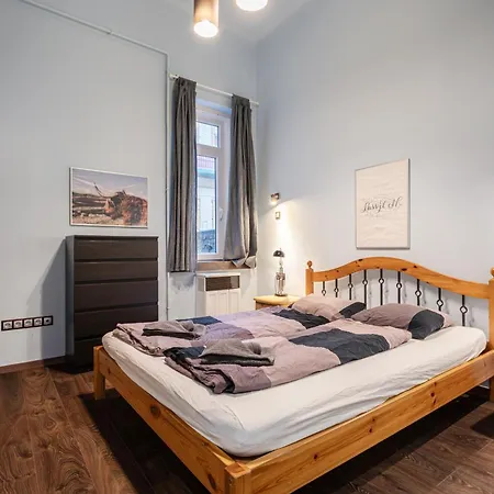 2br Party District K29 Apartment