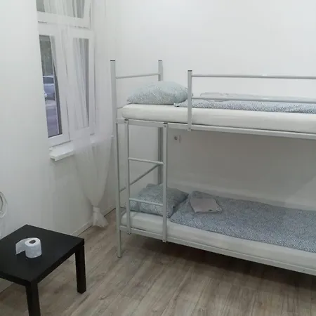 Golya Beds Free Parking Hostel Budapest
