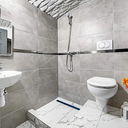 Hotel Muranyi 50 City *