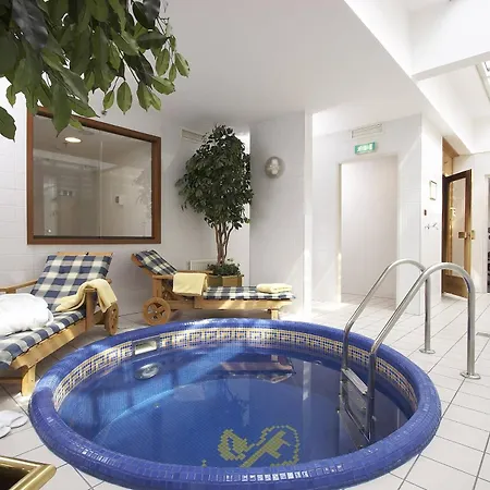 Hotell Millennium Court, - Marriott Executive