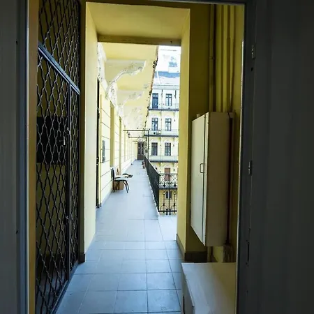 Brand New With Aircon In The Center Apartamento Budapest