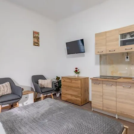 Comfy In The Center Of The