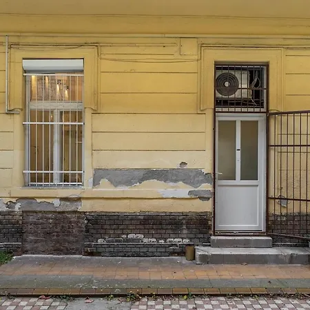 Elysian Estate Grt1 * Budapest