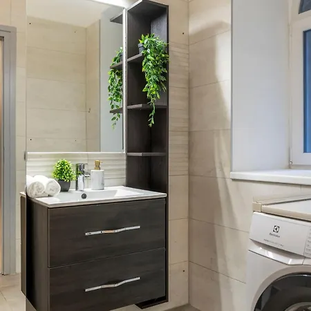 Superior -modern 3br Apartment Budapest