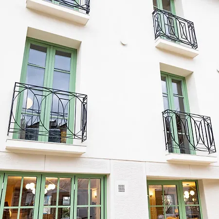 Chez Zeiza Hotel