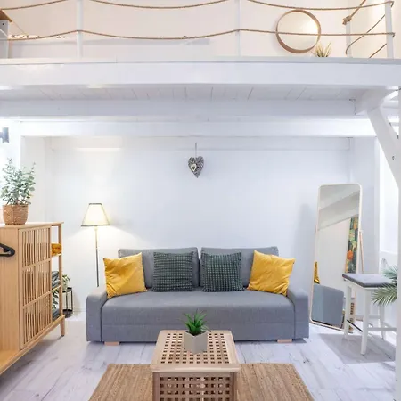 Apartment The Almond Loft At Harsfa 31 Budapest