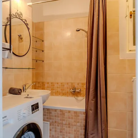 Cozy Buda Apartment Budapest