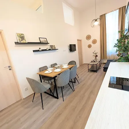 Rumbach 12 Apartment *