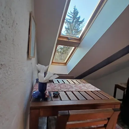 Cozy Panorama At The Castle Apartman