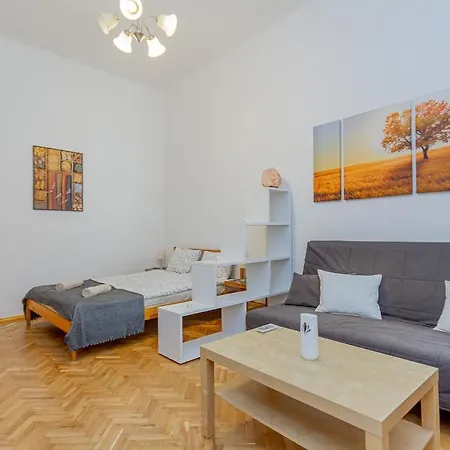A57 Downtown Cosy