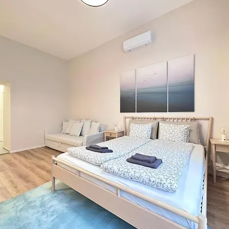 Apartment Center Bohemian Design With 6ppl Ac Wifi